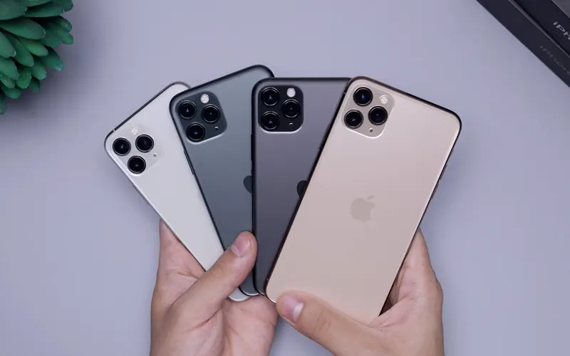 MacBook 笔记本电脑使用场景图