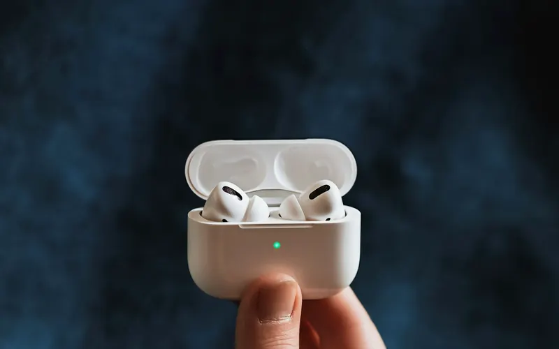 MacBook 笔记本电脑使用场景图