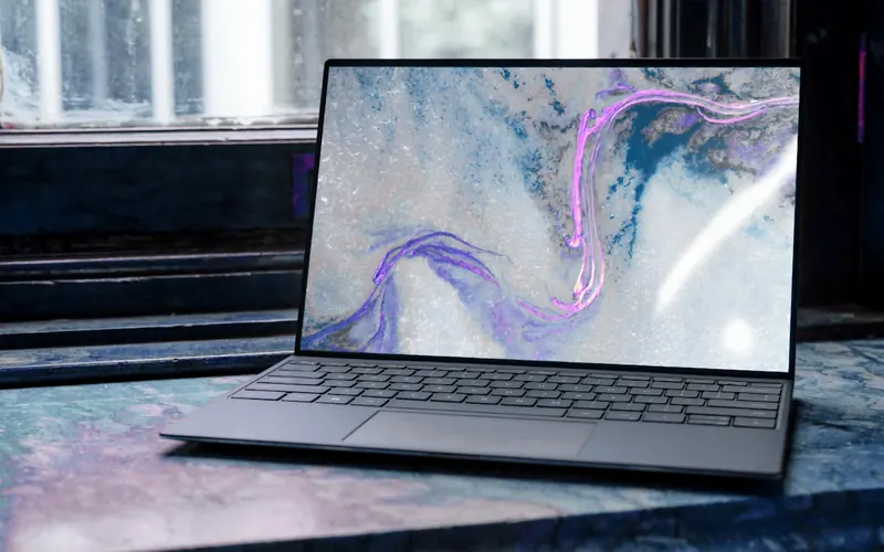 MacBook 笔记本电脑使用场景图